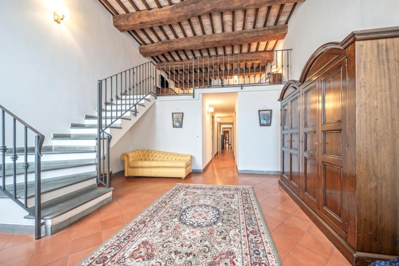 Raffaello - M&M Holiday House Perugia Exteriör bild